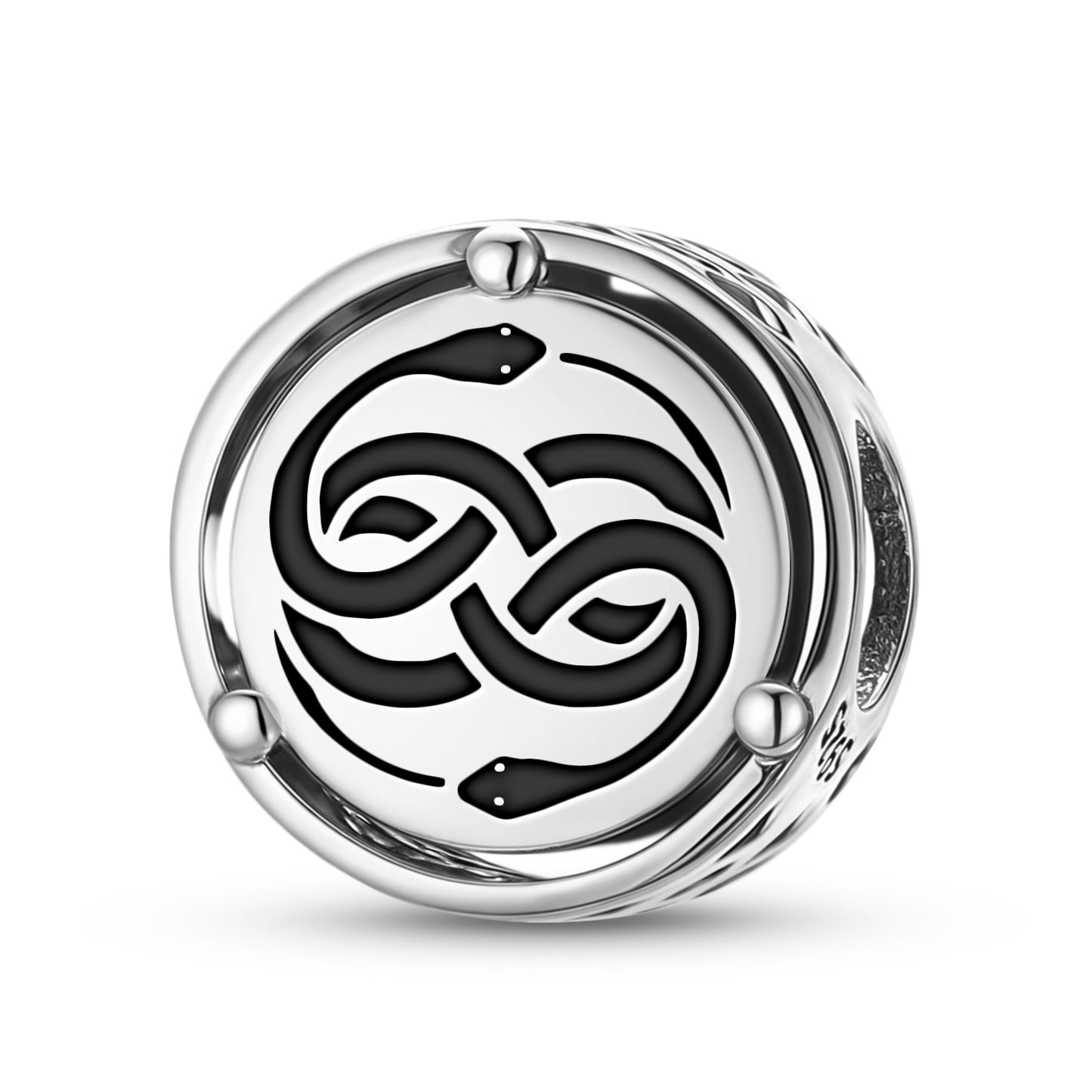 Celtic Wuiren  Charm