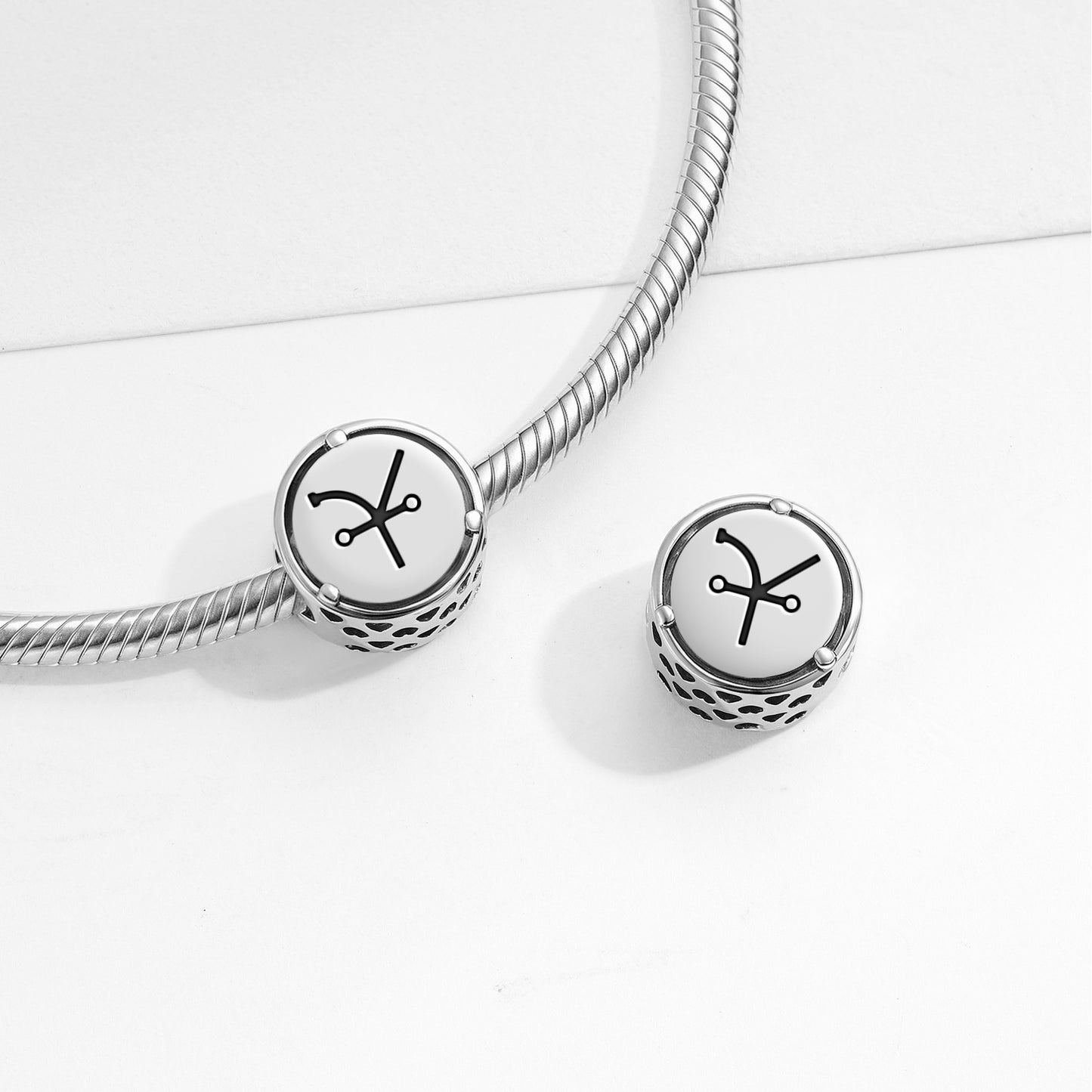 The Yellow sign Lovecraft Symbols Charm